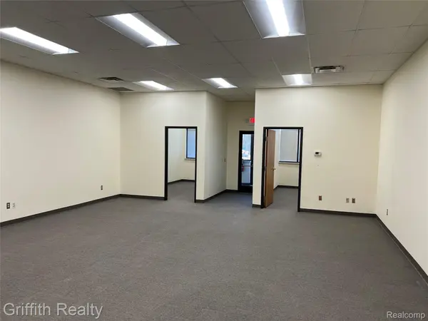 5864 Sterling DR #5880, Genoa Township, MI 48843