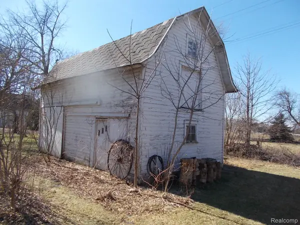 3739 Main ST N, Akron Township, MI 48701