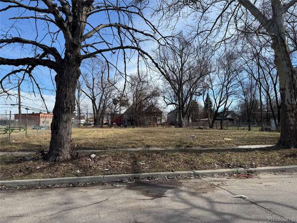 4056 Cicotte ST, Detroit, MI 48210