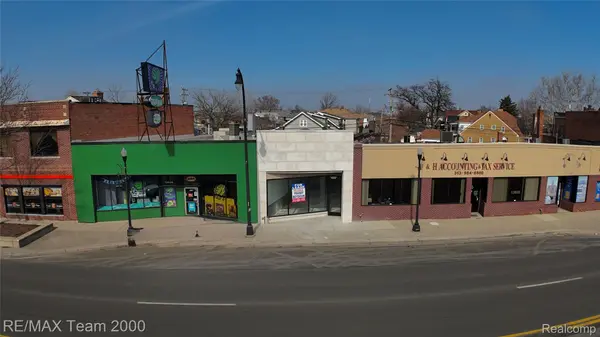 13928 MICHIGAN AVE, Dearborn, MI 48126