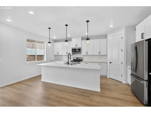 3649 SW 37TH ST, Gresham, OR 97080