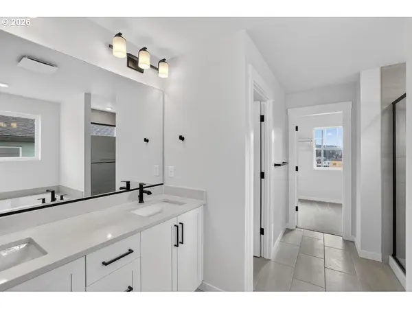 3649 SW 37TH ST, Gresham, OR 97080