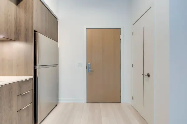 357 King ST W #201, Toronto C01, ON M5V 1K1