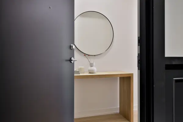 761 Queen ST E #405, Toronto E01, ON M4M 1H3