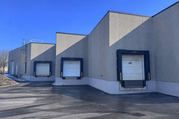 525 Rowntree Dairy RD #2, Vaughan, ON L4L 7K6