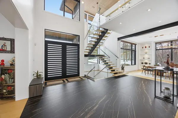 8 Cachet Pkwy, Markham, ON L6C 1G8