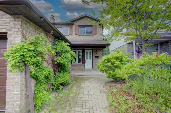 36 Fox RUN, Barrie, ON L4N 5L5