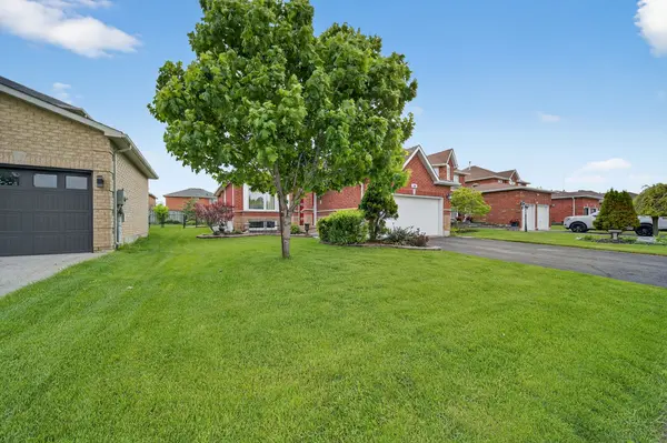 168 Hurst DR, Barrie, ON L4N 8P6