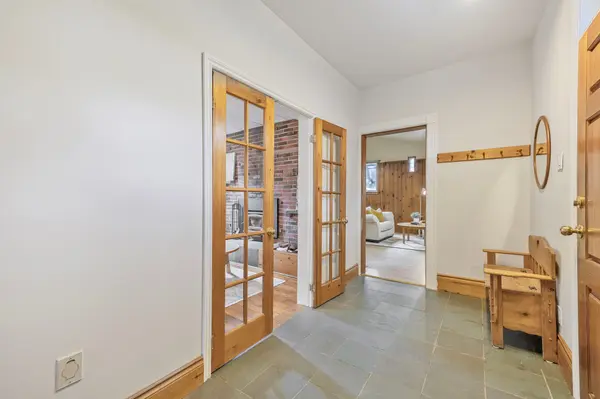 91 King ST W, Caledon, ON L7E 1A2