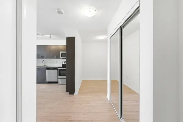 830 Lawrence AVE W #446, Toronto W04, ON M6A 0B6