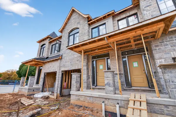 600 Maplehill DR #2, Burlington, ON L7N 2W3