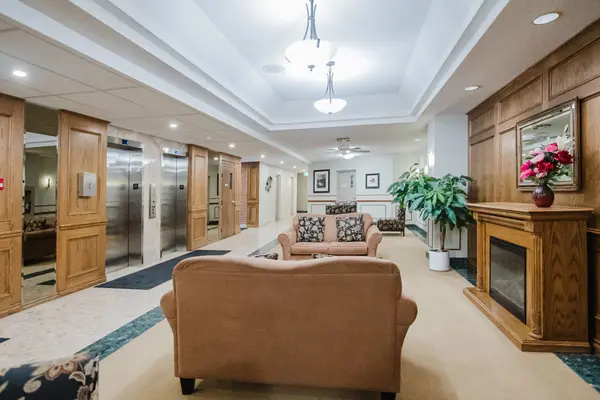 7 Gale CRES #307, St. Catharines, ON L2R 7M8