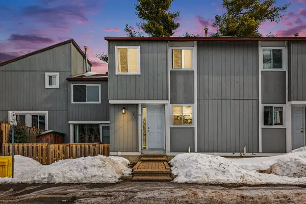 24 Sherway DR #65, Barrhaven, ON K2J 1N3