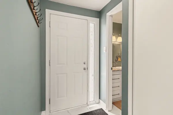 24 Sherway DR #65, Barrhaven, ON K2J 1N3