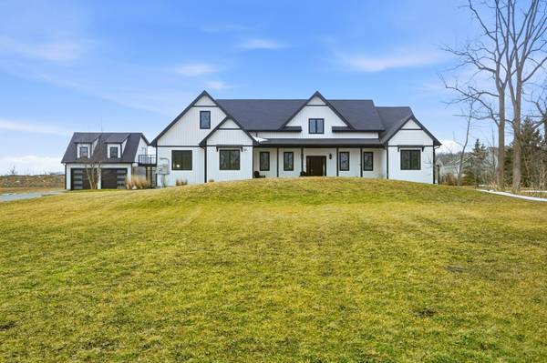 480 Pleasant Beach RD N, Port Colborne, ON L0S 1R0