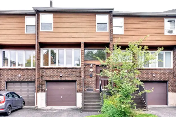 2098 Eric CRES, Cyrville - Carson Grove - Pineview, ON K1B 4P4