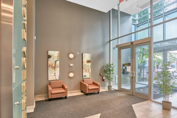 40 Nepean ST #1306, Ottawa Centre, ON K2P 0X5