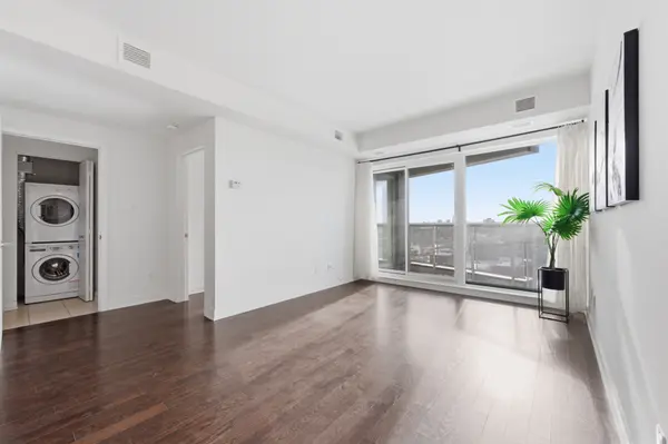 40 Nepean ST #1306, Ottawa Centre, ON K2P 0X5