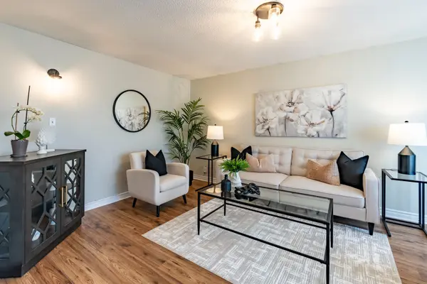 106 Hickory Heights CRES, Kitchener, ON N2N 1H4