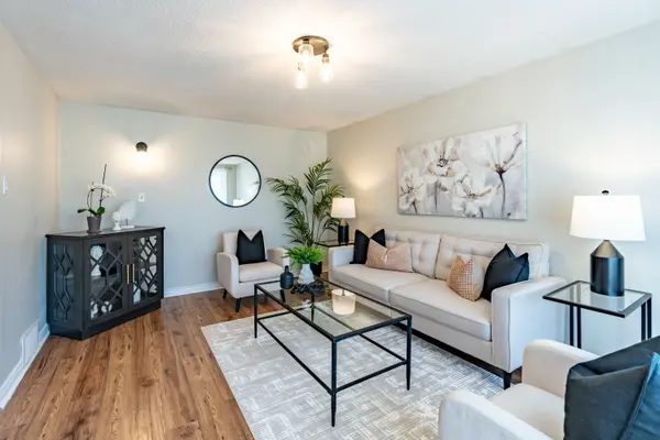 106 Hickory Heights CRES, Kitchener, ON N2N 1H4