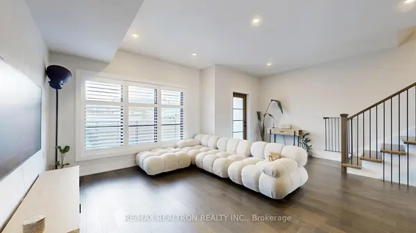 3 Spring LN #C, Brantford, ON N3T 4M2