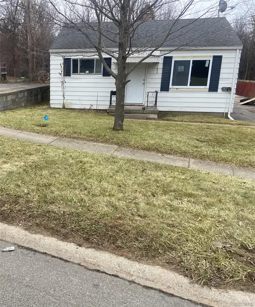 2064 Lavelle RD, Flint Charter Township, MI 48504
