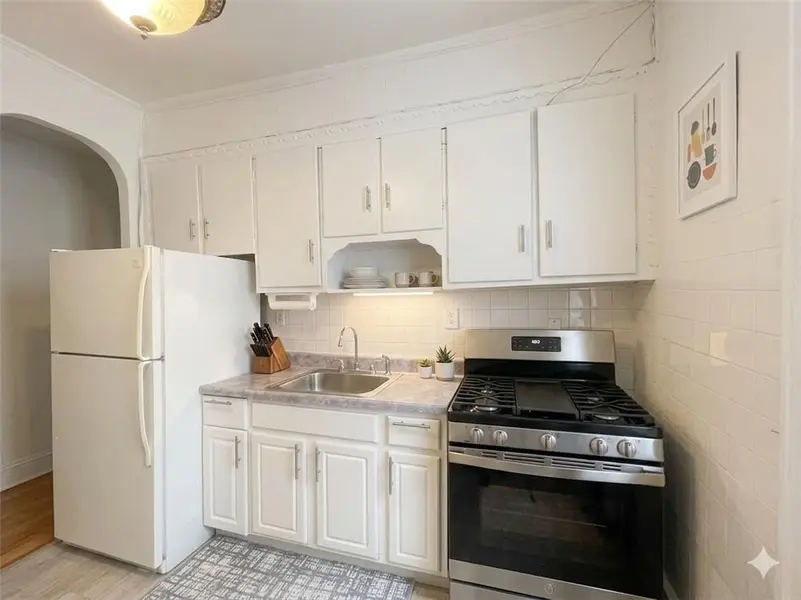 2785 Brighton 8th ST, Brooklyn, NY 11235