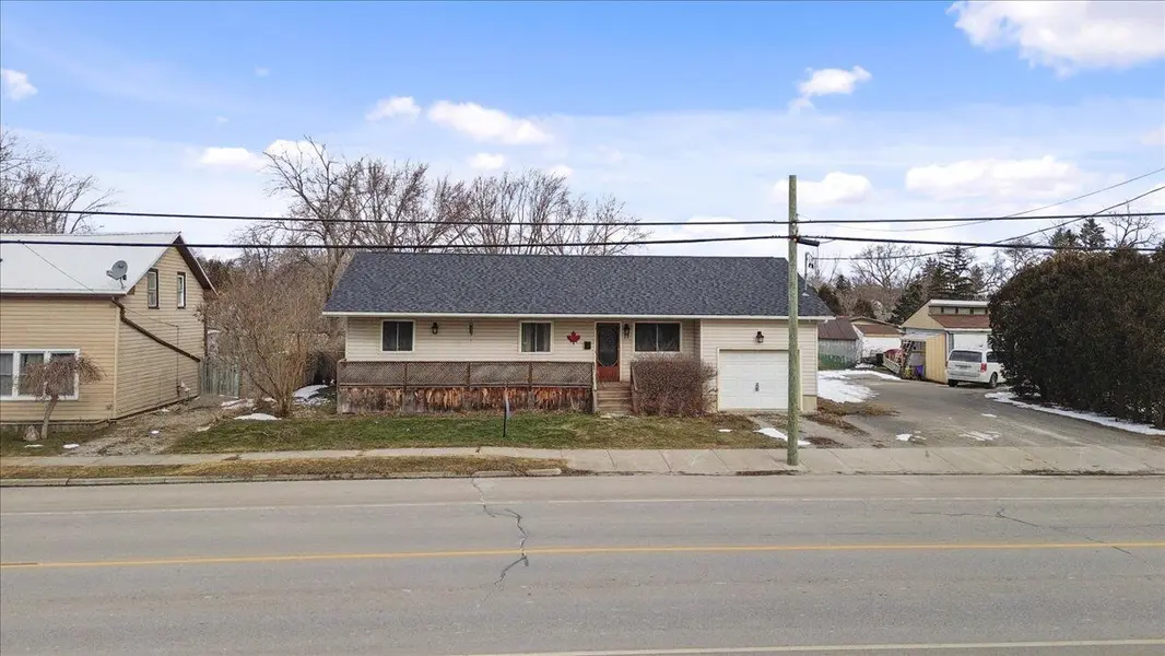 12 Main ST W, Haldimand, ON N0A 1P0