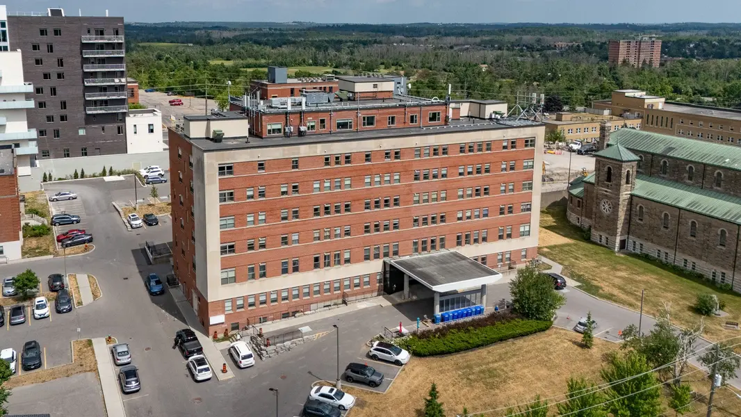 384 Rogers ST #G03, Peterborough, ON K9H 7B6