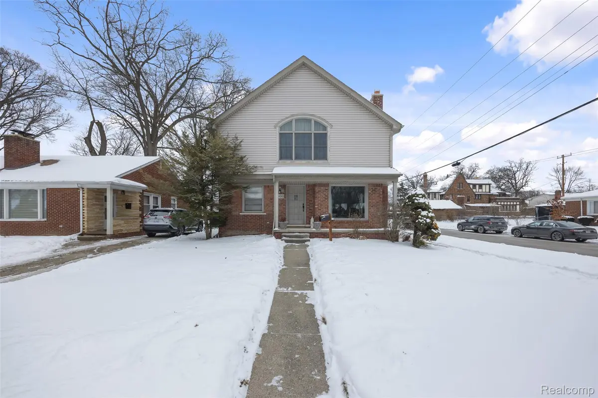 1500 N Franklin ST, Dearborn, MI 48128