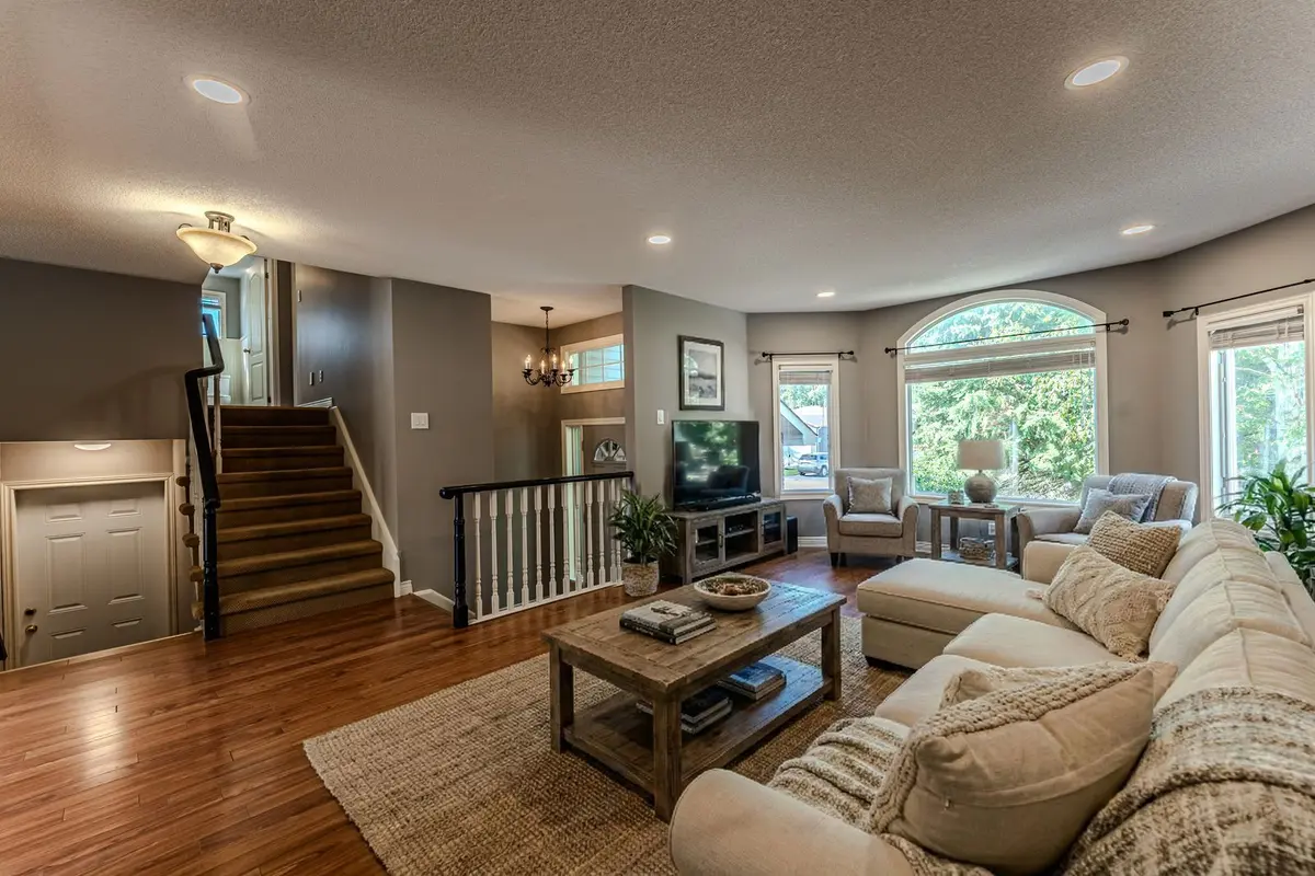 239 Simcoe ST, Clearview, ON L0M 1S0