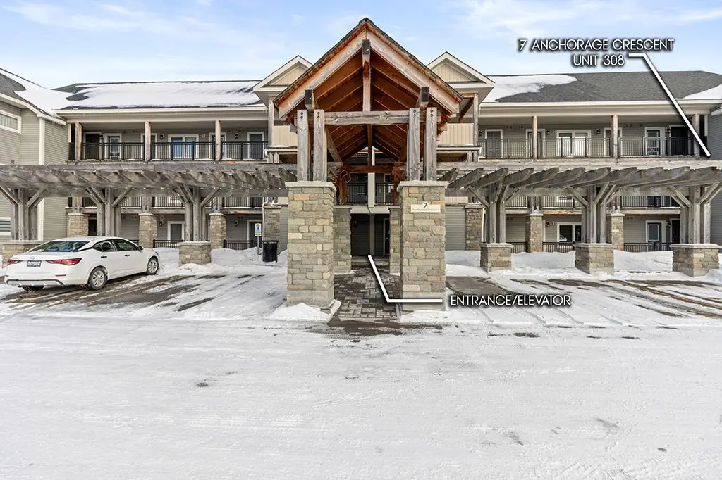 7 Anchorage CRES #308, Collingwood, ON L9Y 0Y6