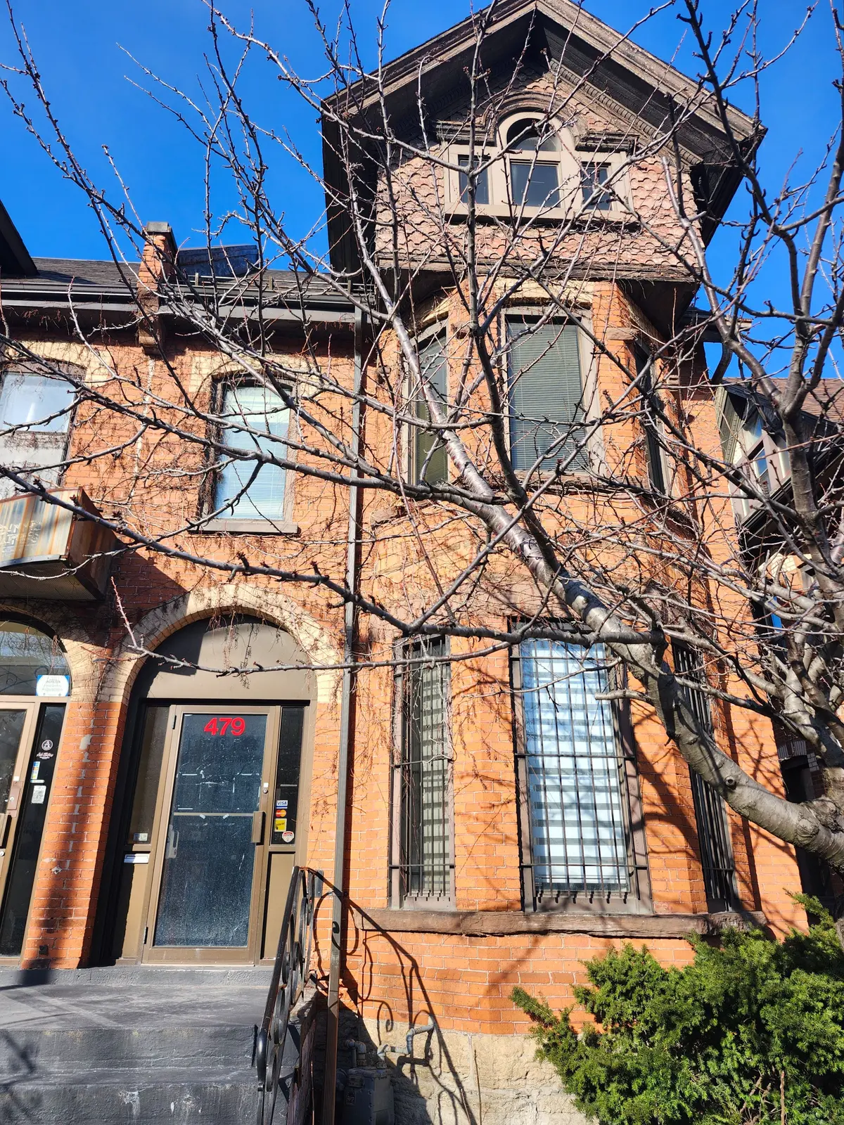 479 Main ST E, Hamilton, ON L8N 1K1