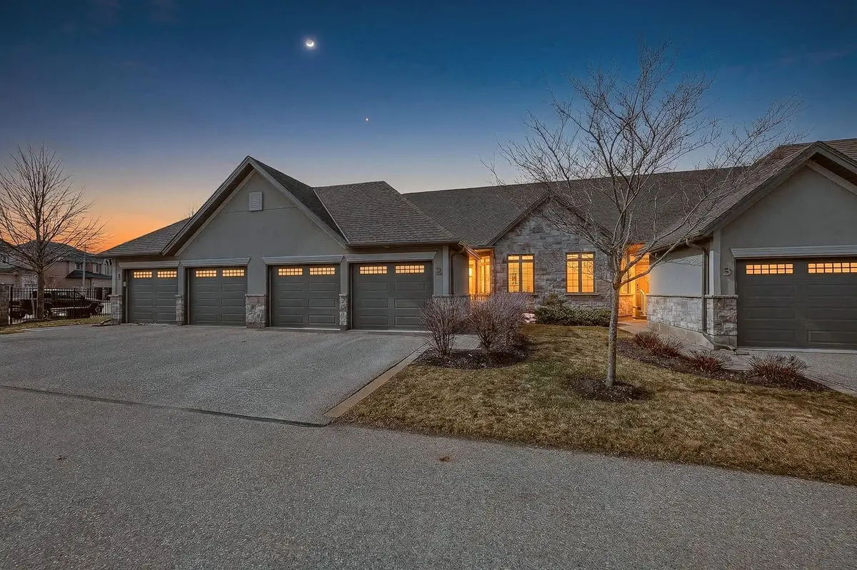 247 Munnoch BLVD #2, Woodstock, ON N4T 0K2