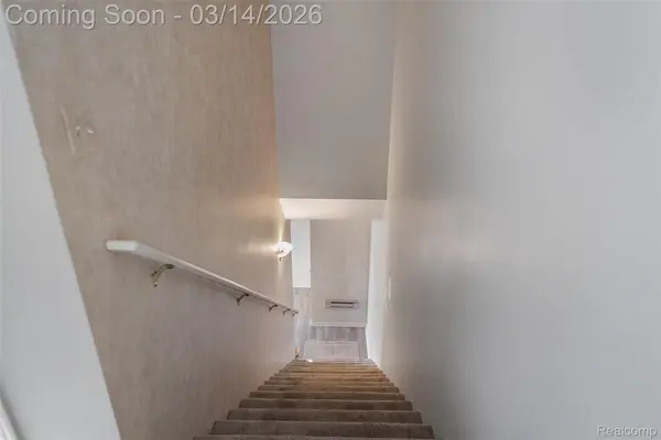 3927 Cornerstone DR, Canton Charter Township, MI 48188