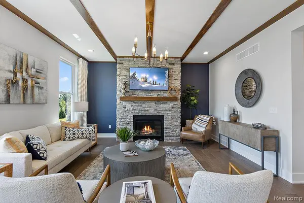 1964 Elizabeth LN, Superior Charter Township, MI 48198