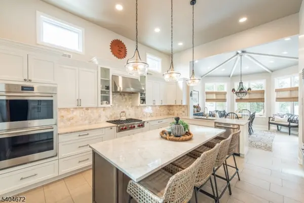 3 Harding Ave, North Caldwell Boro, NJ 07006