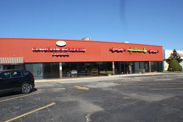 9067 N US Highway 31, Oronoko Twp, MI 49103