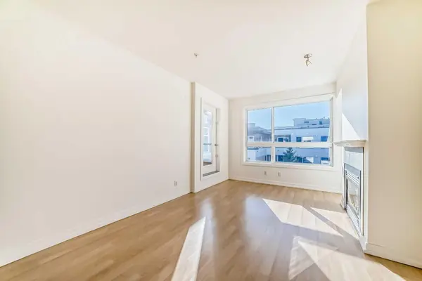 1010 Centre AVE NE #408, Calgary, AB T2E9C4