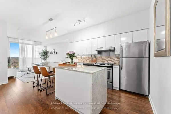 29 Singer CT #2207, Toronto C15, ON M2K 0B3