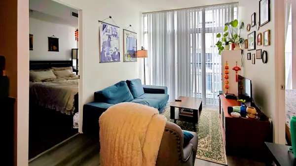 36 Lisgar ST #1507, Toronto C01, ON M6J 0C7