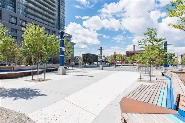 36 Lisgar ST #1507, Toronto C01, ON M6J 0C7