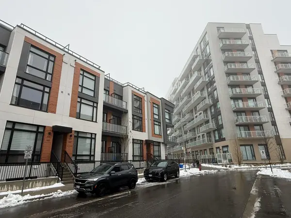 2 Steckley House LN #924, Richmond Hill, ON L4S 0N4