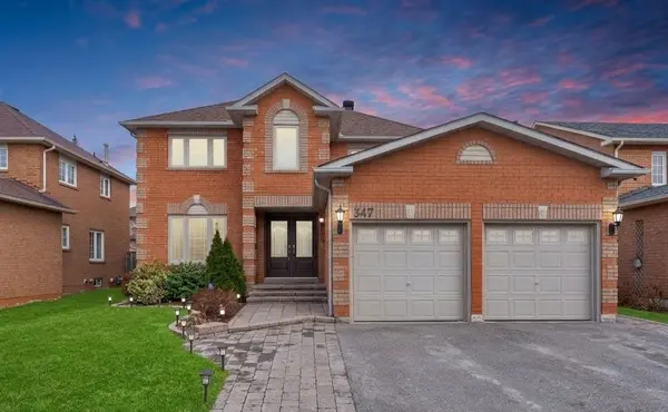 347 Alex Doner DR,  Newmarket,  ON L3X 1G1
