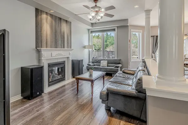 86 Penvill TRL, Barrie, ON L4N 5C5
