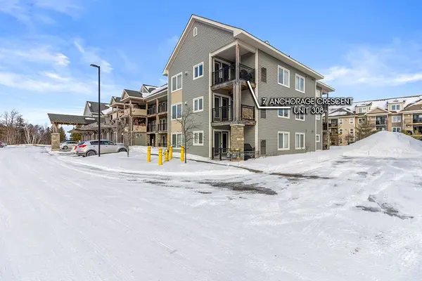 7 Anchorage CRES #308, Collingwood, ON L9Y 0Y6