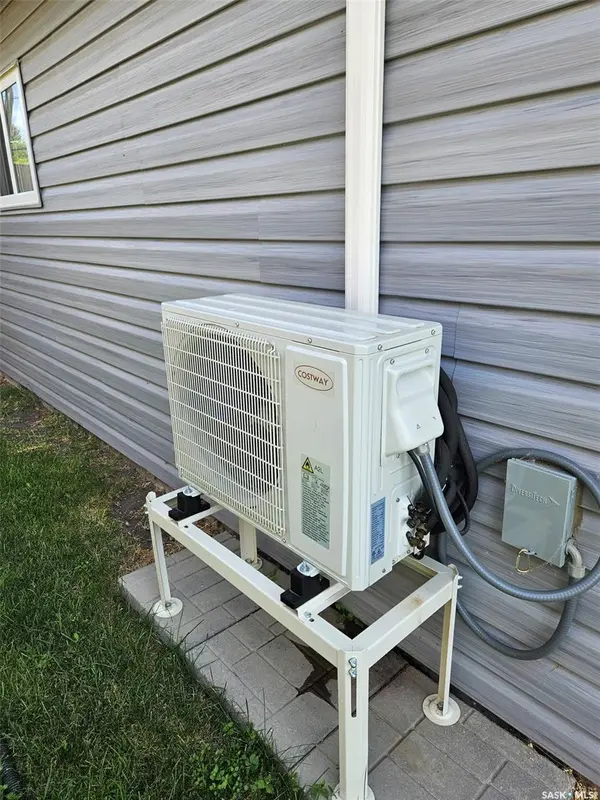 316 Clare STREET, Arcola, SK S0C 0G0