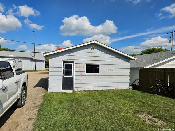 316 Clare STREET, Arcola, SK S0C 0G0