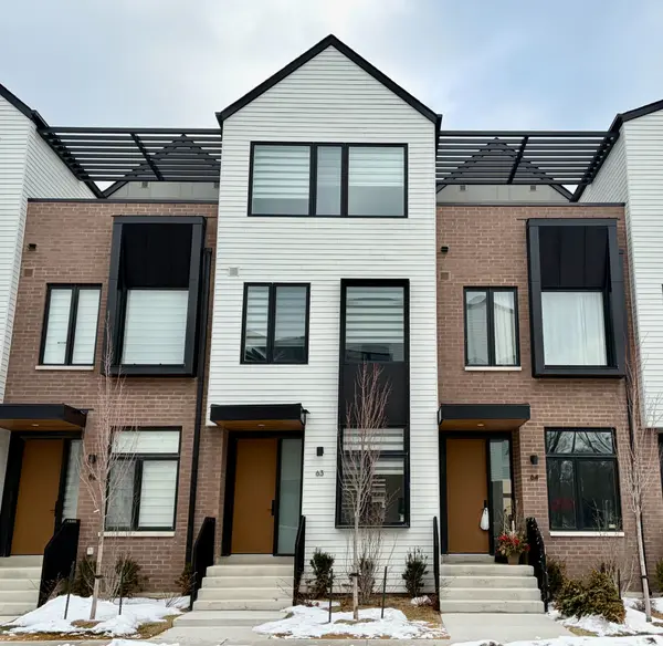 35 Lou Parsons WAY #63, Mississauga, ON L5H 0B2