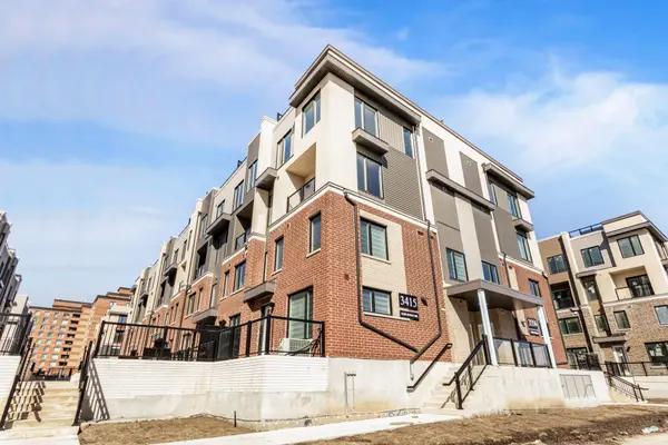 3415 Ridgeway DR #16, Mississauga, ON L5L 0B9